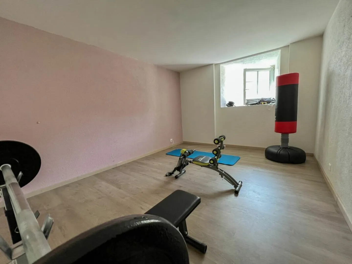 Beautiful 4.5-room apartment with private garden - Photo 7 of 13