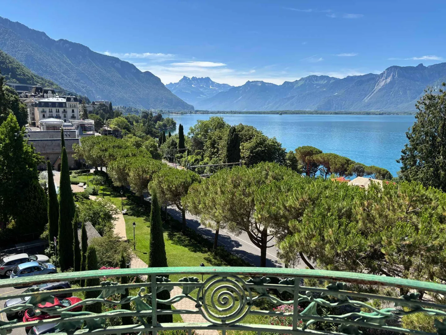 Charming Apartment in Montreux - Photo 2 of 7