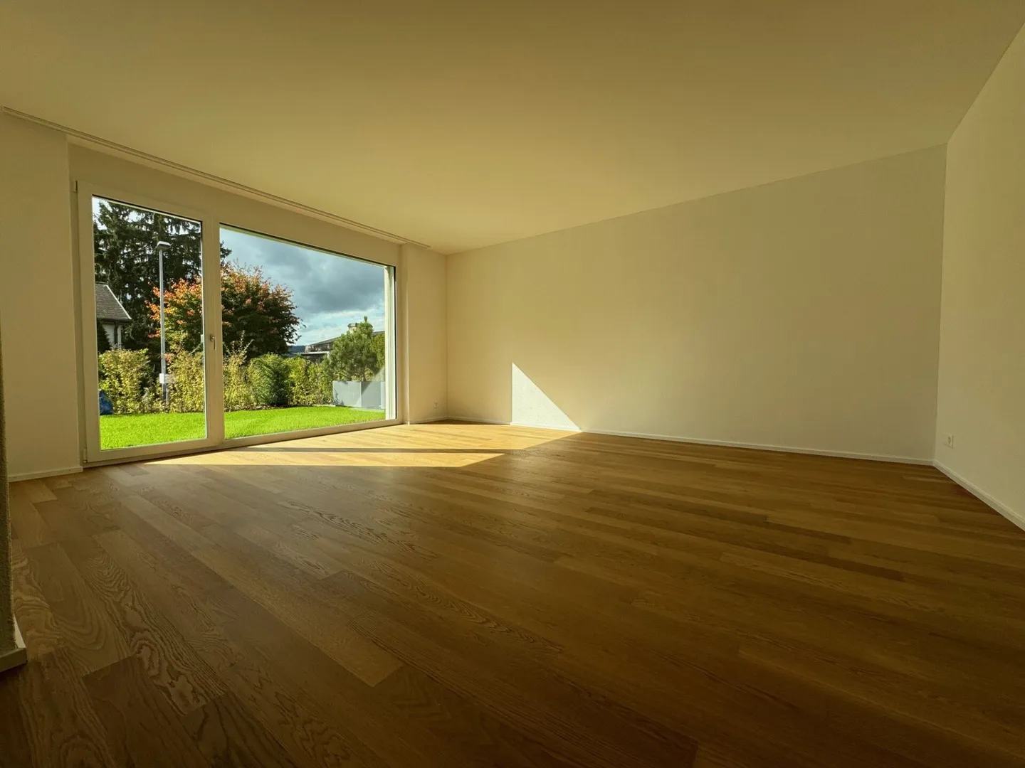 Rêve de Vie - Appartement de Jardin Exclusif 3½ Pièces dans un Emplacement Privilégié! - Photo 5 sur 11
