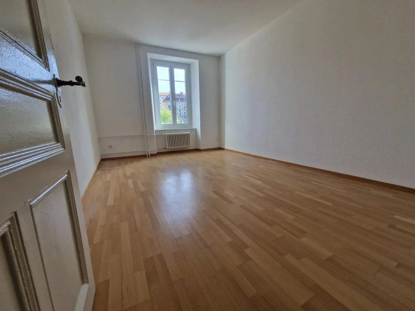 Appartement Charmant à La Chaux-de-Fonds - Photo 4 sur 8