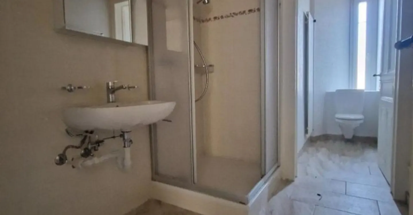 Appartement Charmant à La Chaux-de-Fonds - Photo 7 sur 8