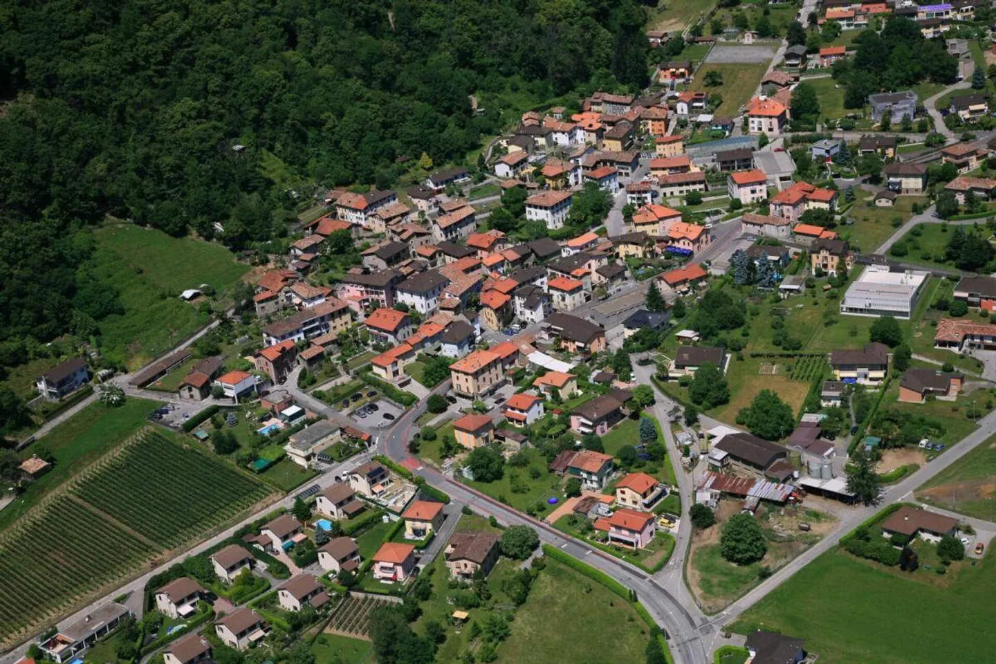 Terreno edificabile in zona R2 - Foto 1 di 1