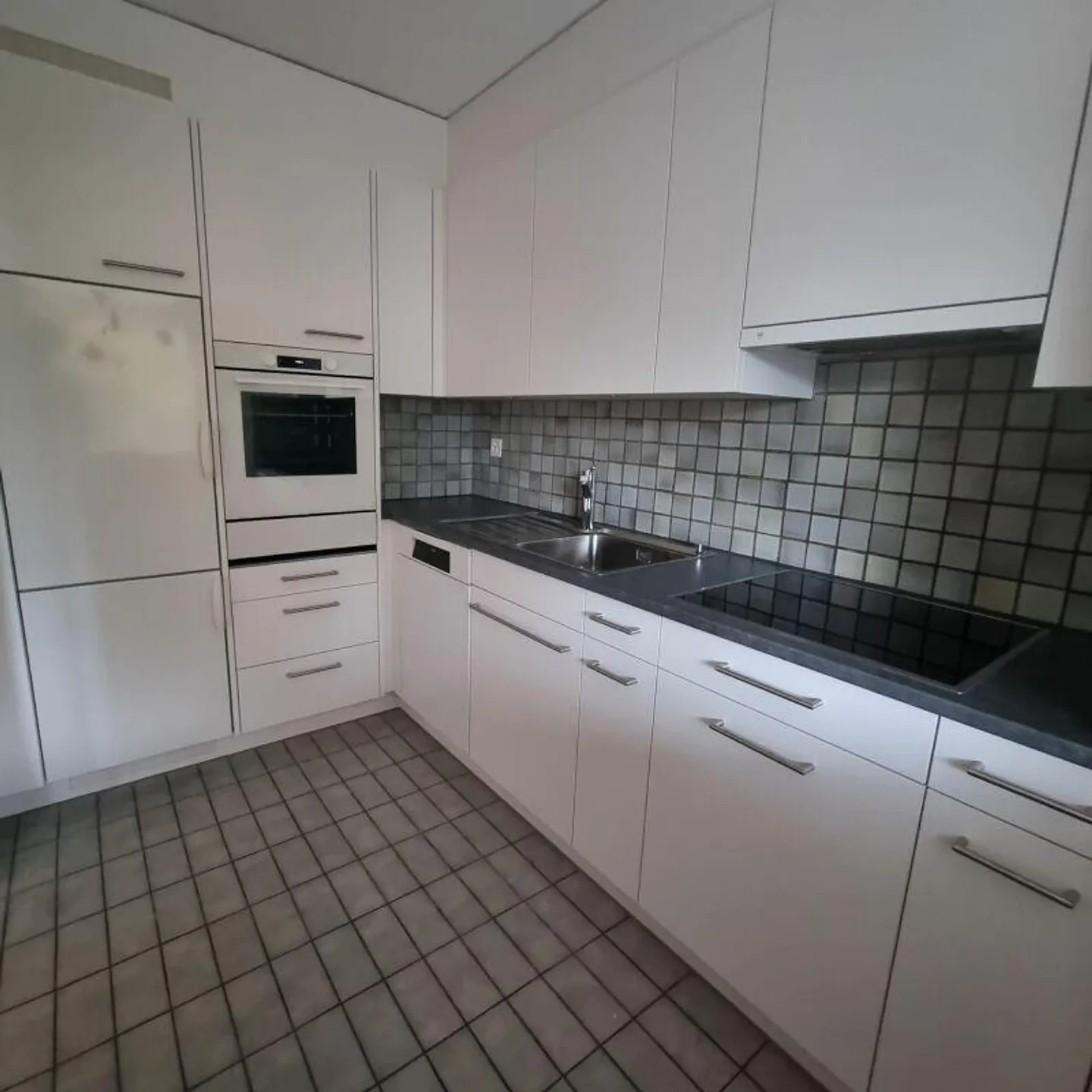 2.5-room apartment in a central location in Stansstad - Photo 4 of 6