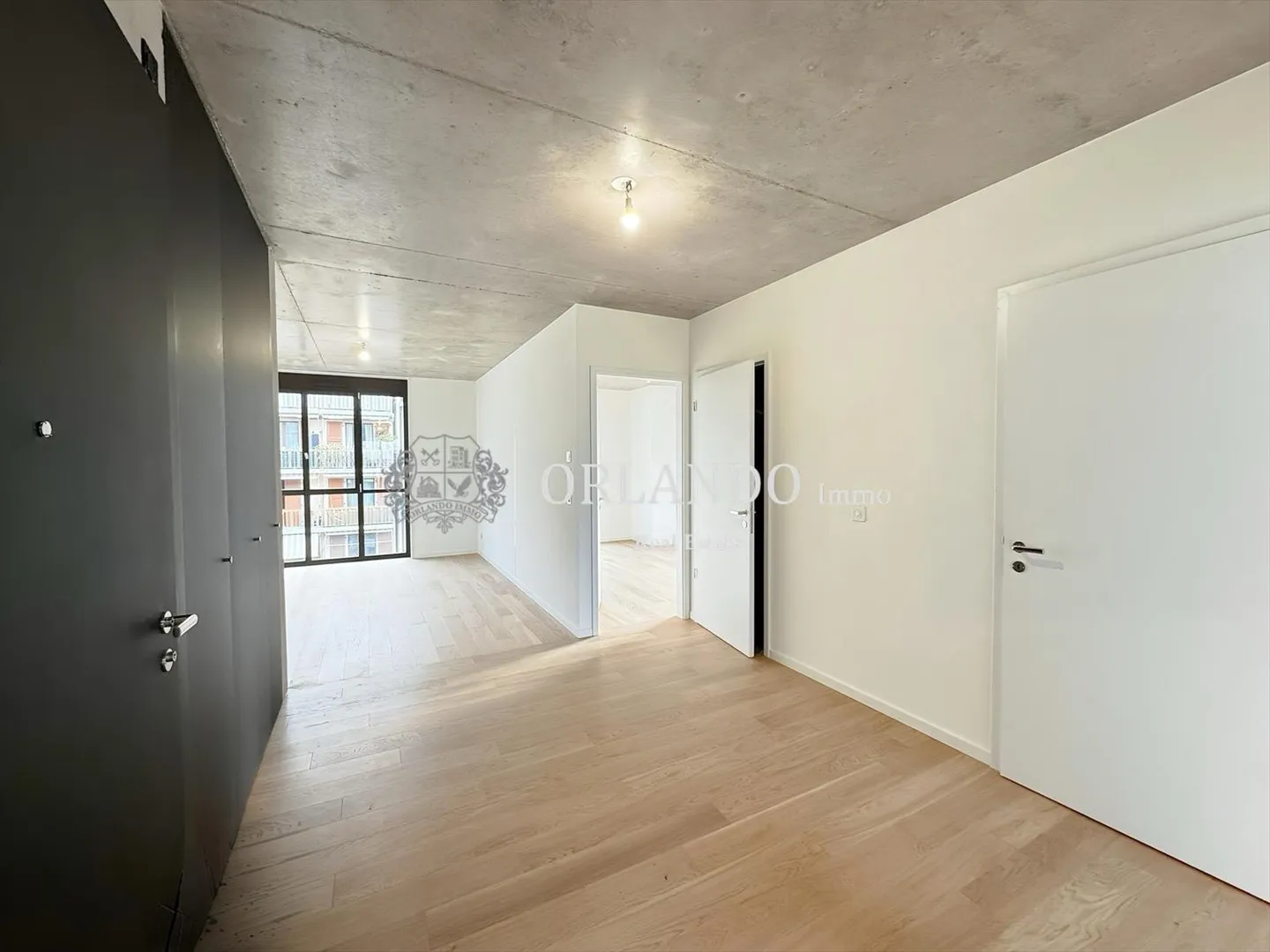 Apartment for rent - Photo 4 of 6