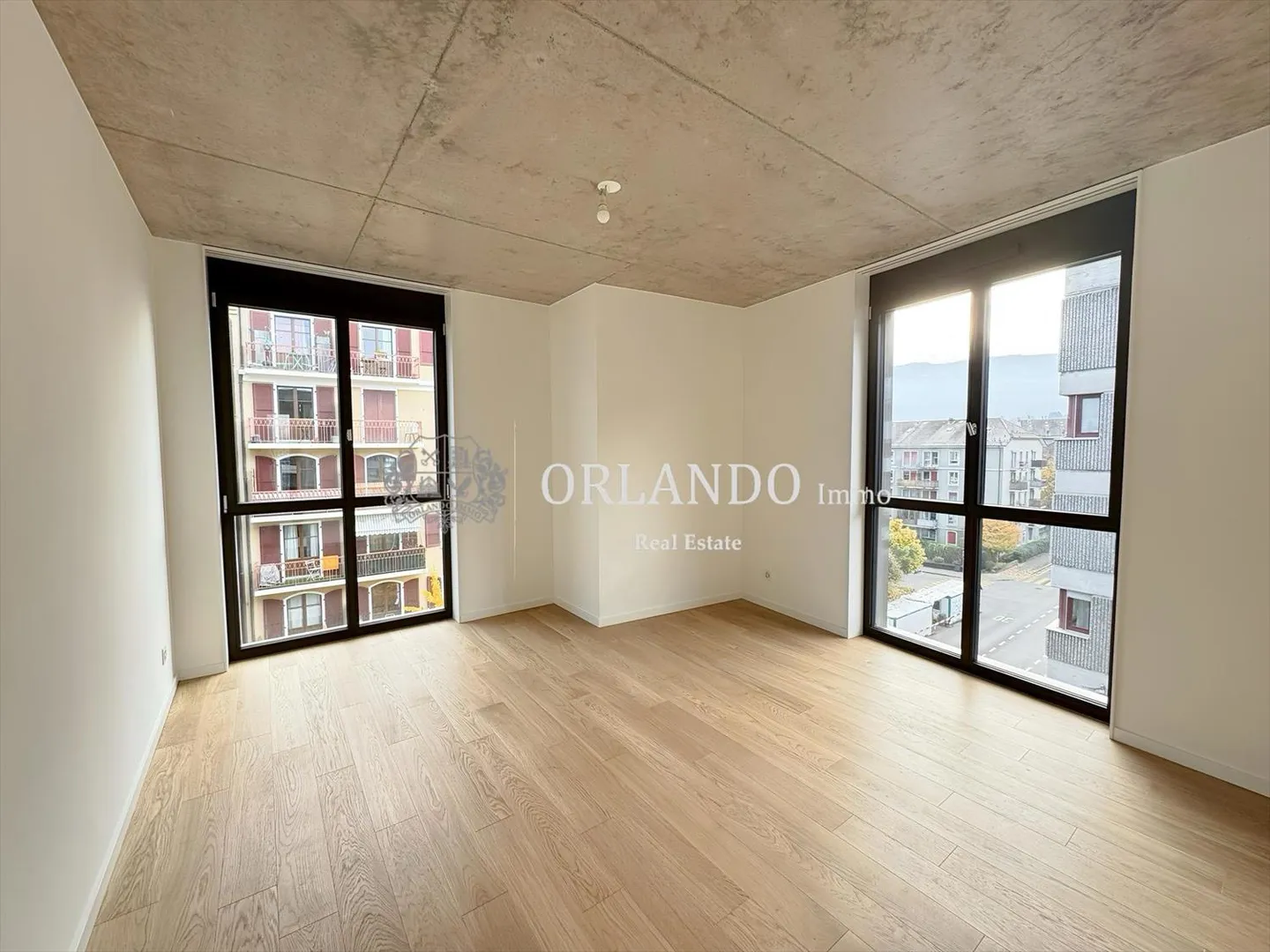 Apartment for rent - Photo 2 of 6