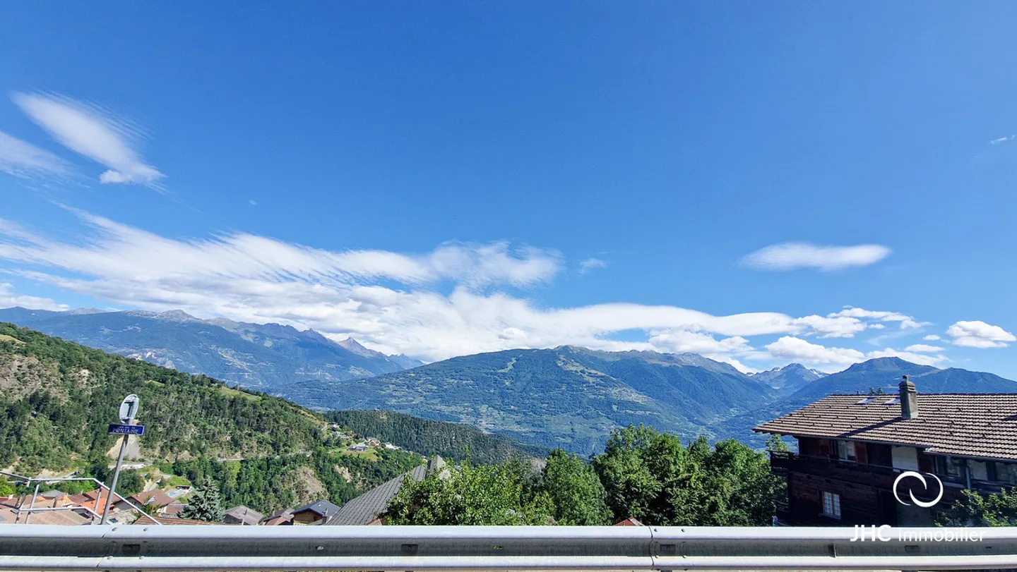 Magnifique terrain à bâtir avec vue à Daillon (Conthey) - Photo 1 sur 4