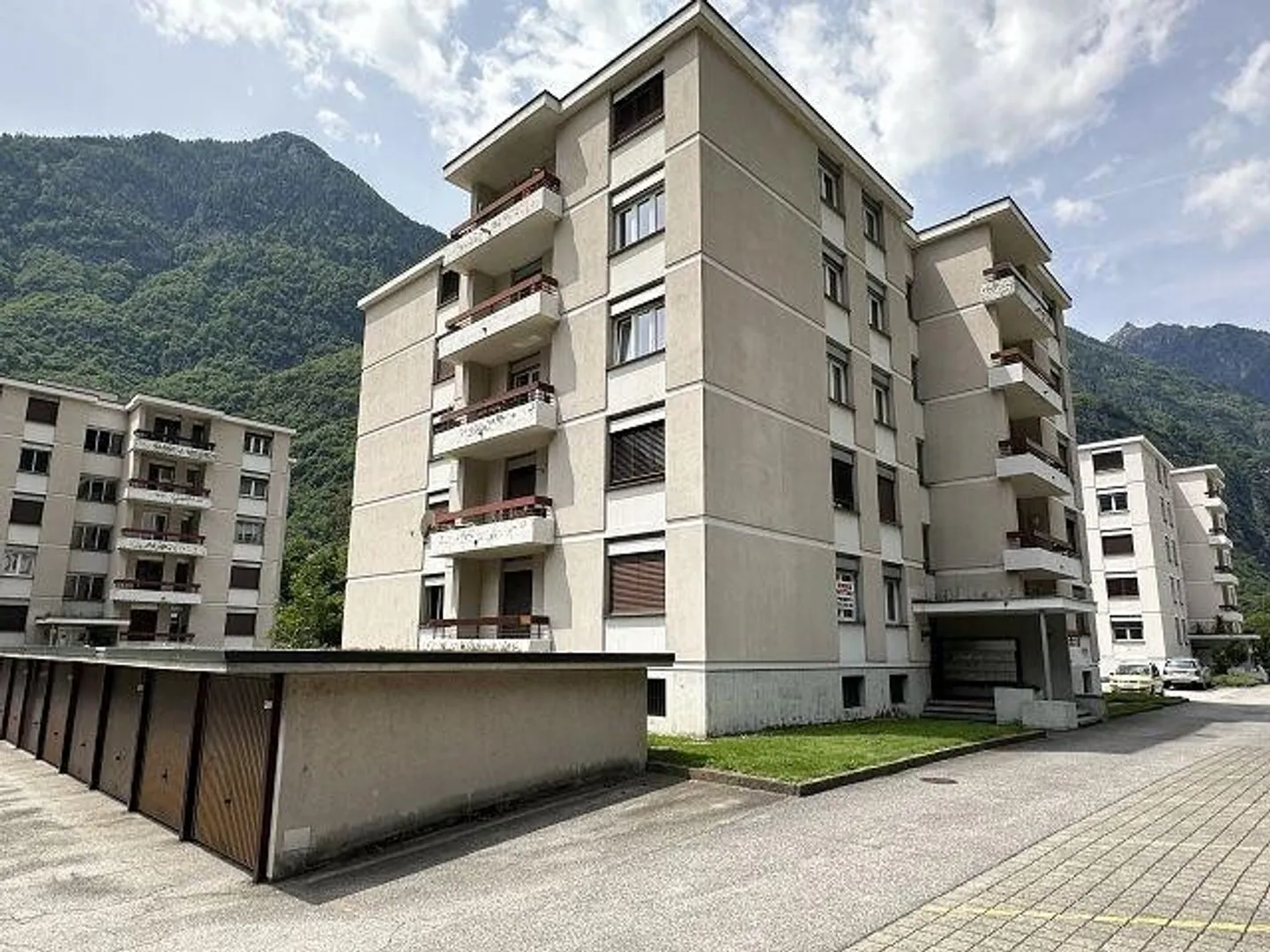Modernes Apartment in Bodio - Foto 1 von 13