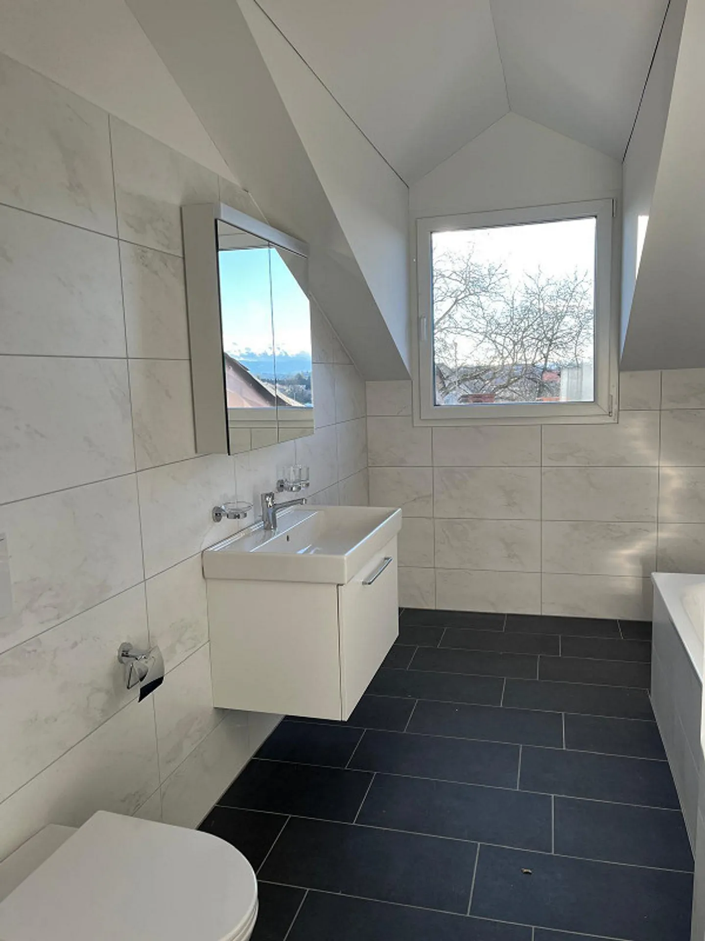 Vivre spacieux dans un endroit calme - Photo 8 sur 18