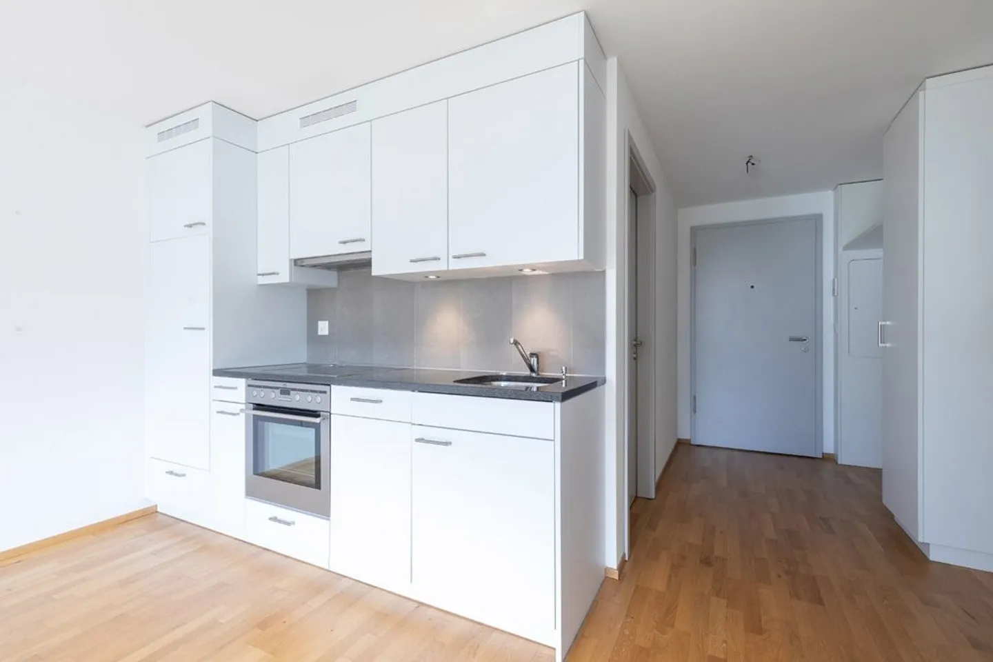 Moderne 2.5-Zimmerwohnung - Foto 4 von 7