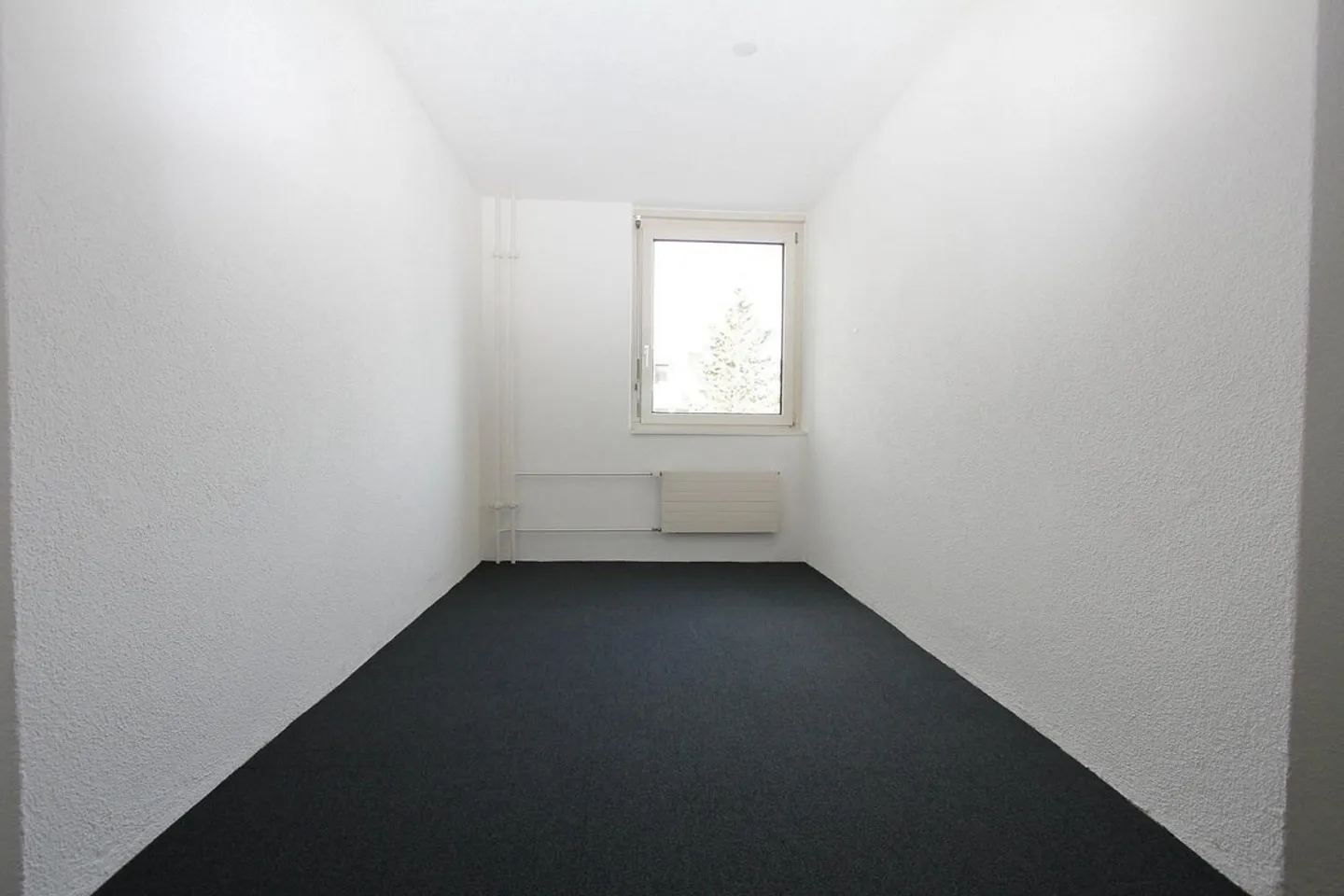 Attraktiver Standort mit sehr guter Infrastruktur - Foto 5 von 6