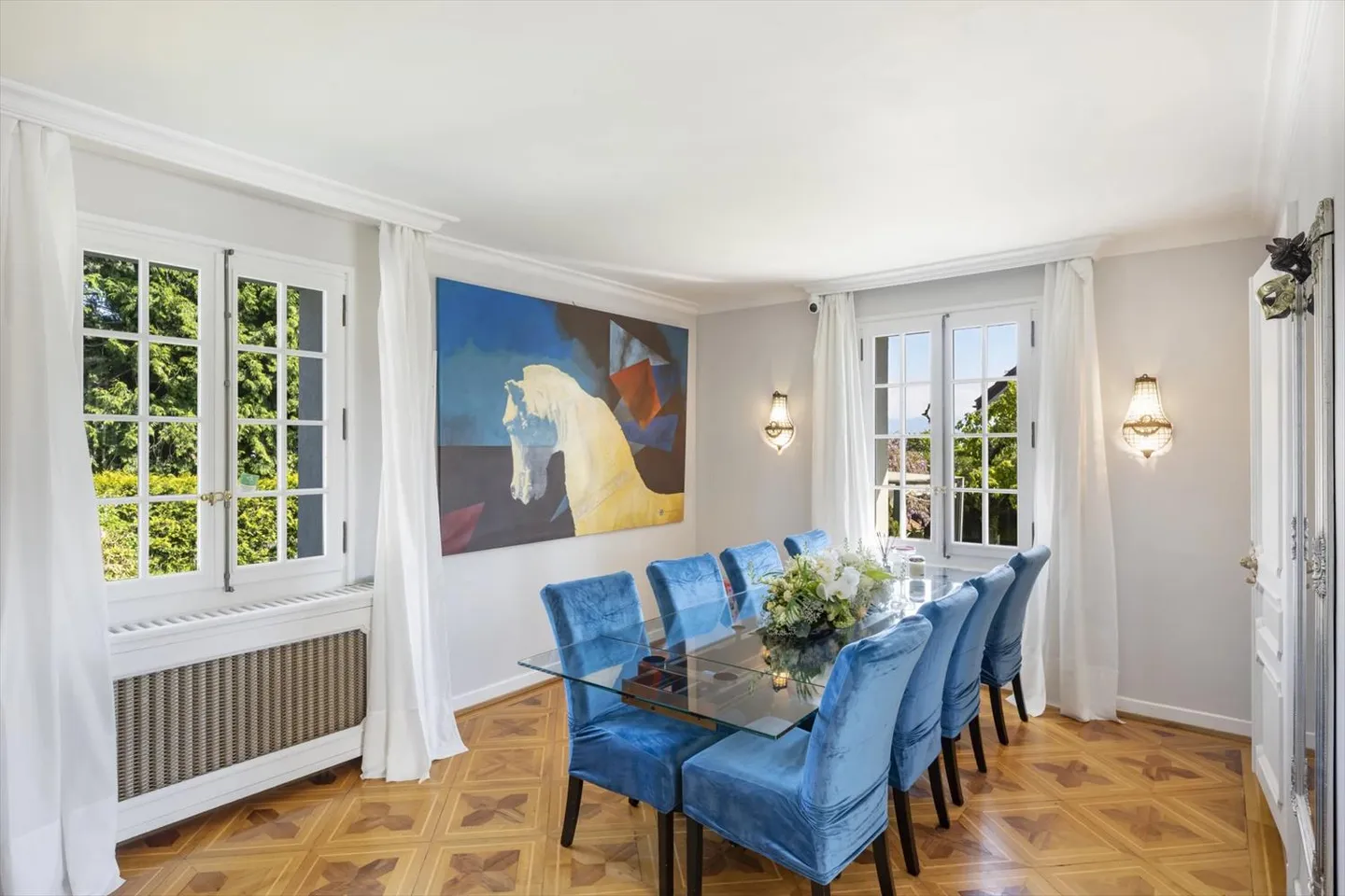 Family Property in the Heart of Jouxtens-Mézery - Photo 3 of 11