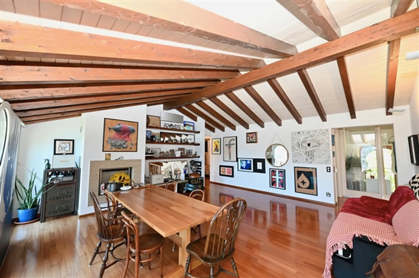 Appartamento con vista mozzafiato sul lago di Lugano e sulla città - Foto 8 di 15