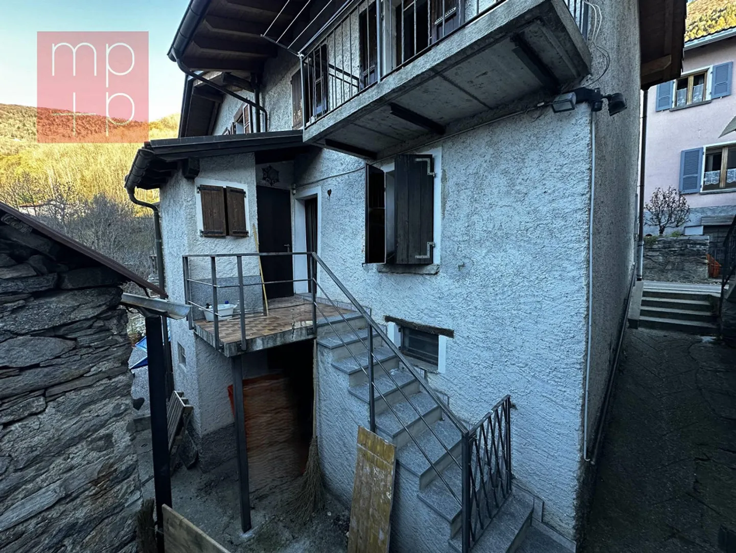Casa unifamiliare - Bellinzona - Foto 4 di 8