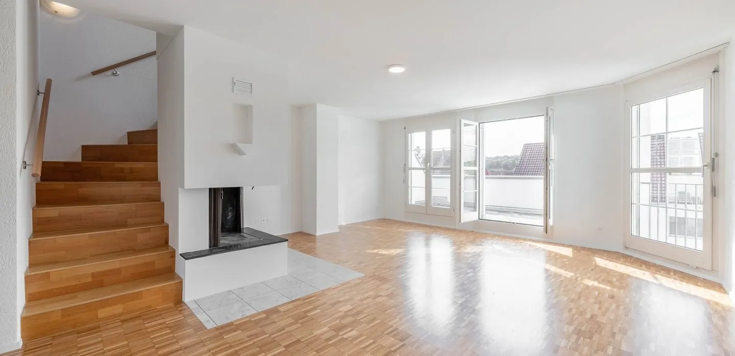 Freshly renovated duplex/maisonette apartment in Bonstetten - Photo 1 of 9