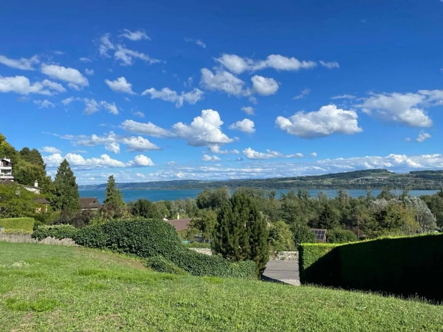 Appartamento Incantevole con Vista Lago - Foto 4 di 6