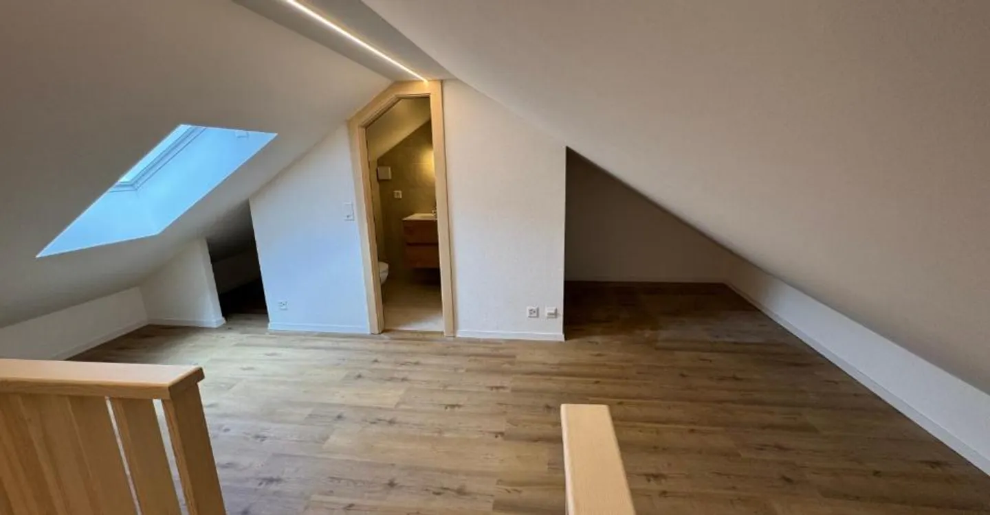Appartement en rez-de-chaussée avec vue imprenable sur les montagnes - Foto 8 di 11