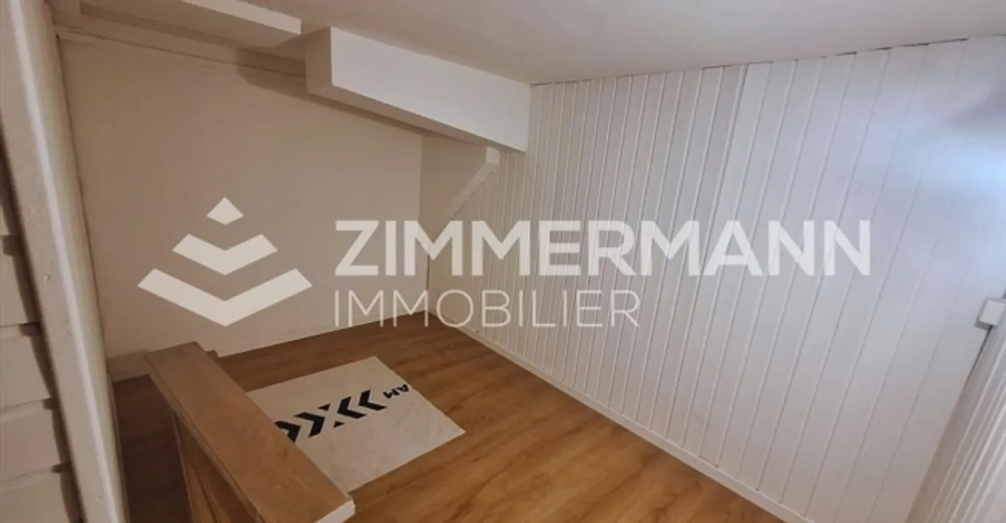 Commerce - Photo 7 of 12