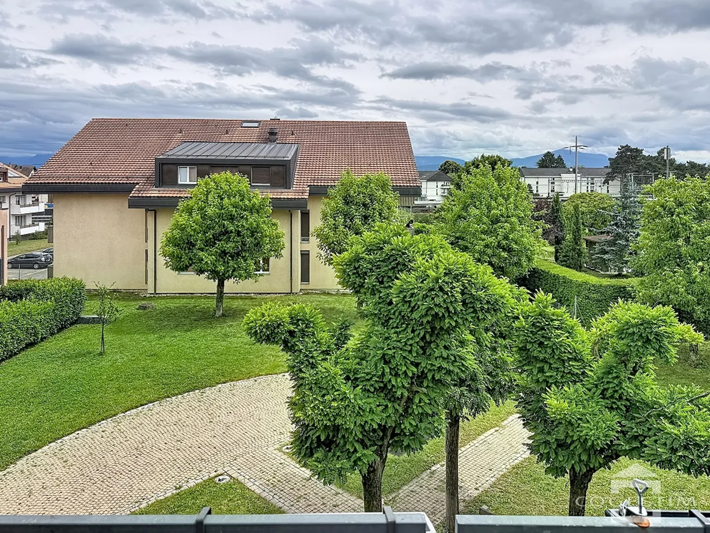 Appartamento 4.5 locali - Foto 3 di 10