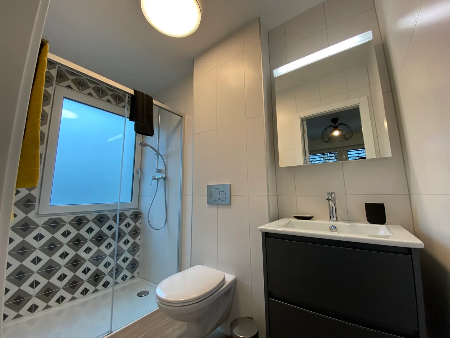 Schönes möbliertes Studio im Herzen von Sion - Foto 4 von 5