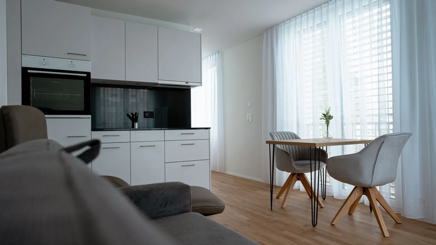 Modernes möbliertes Studio in Dübendorf - Foto 7 von 7
