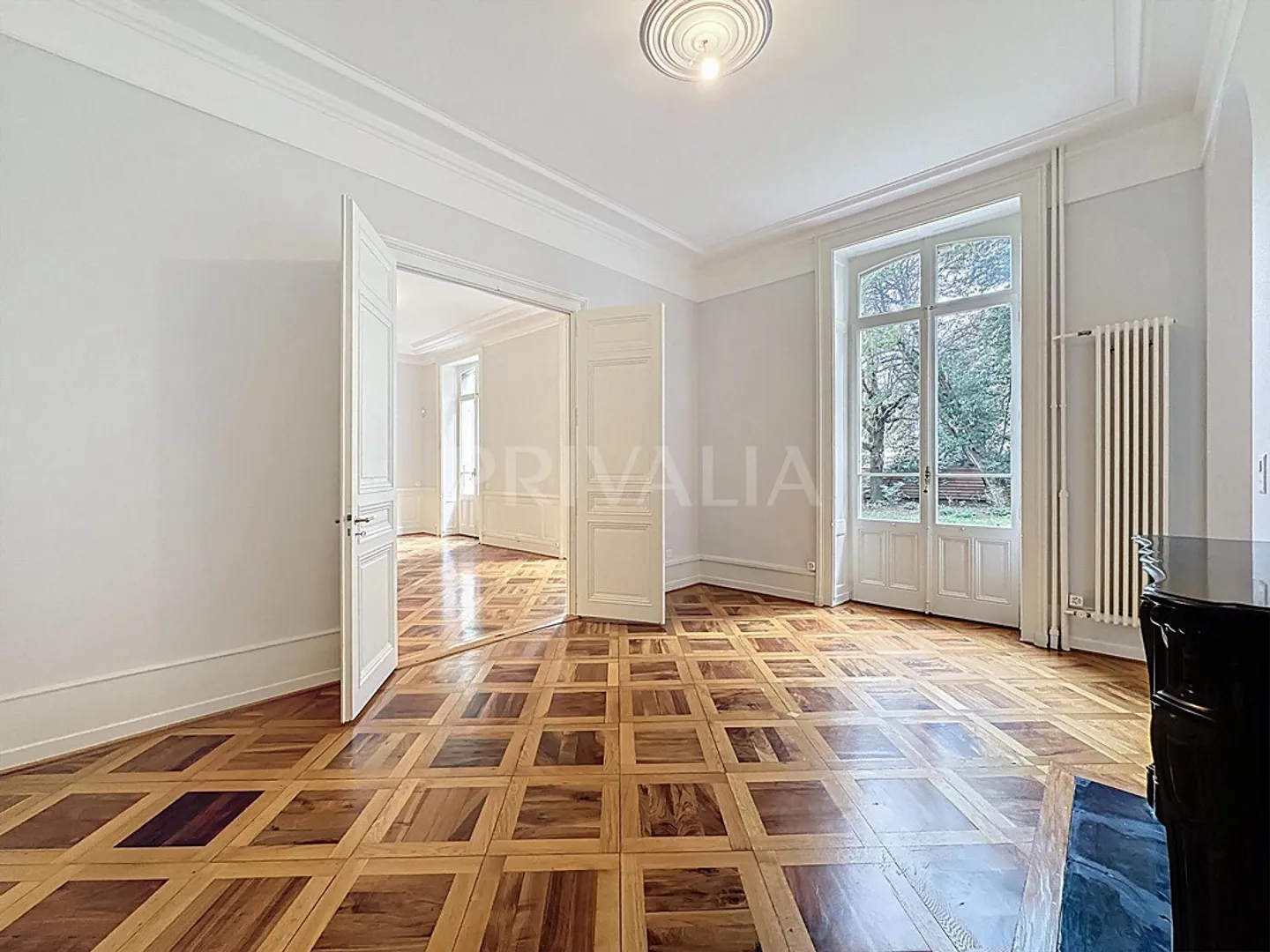 Unique : Appartement de prestige avec jardin privatif et appartemen... - Photo 2 sur 11