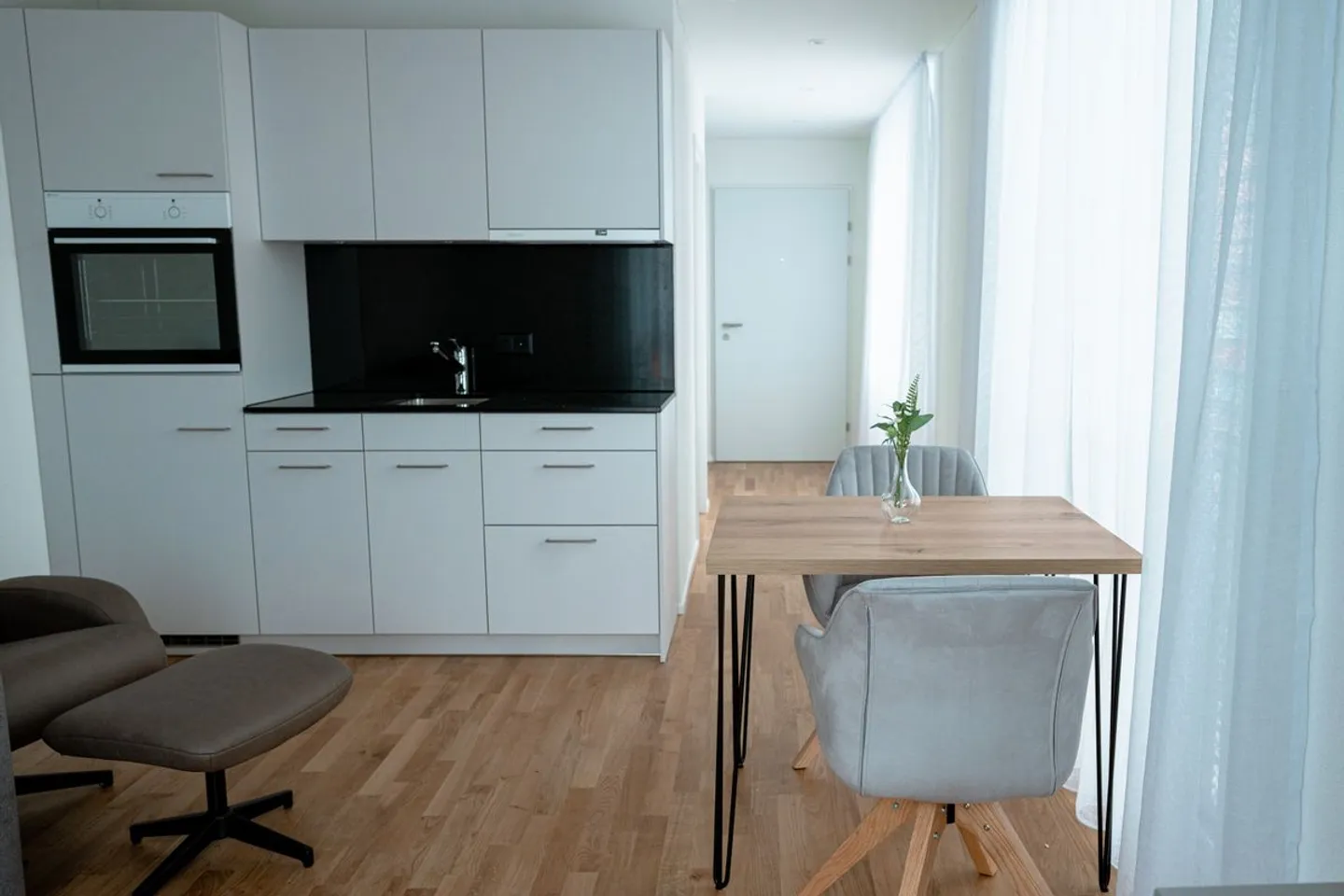 Modernes möbliertes Studio in Dübendorf - Foto 6 von 7