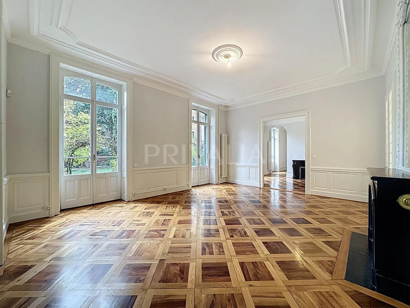 Unique : Appartement de prestige avec jardin privatif et appartemen... - Photo 5 sur 11
