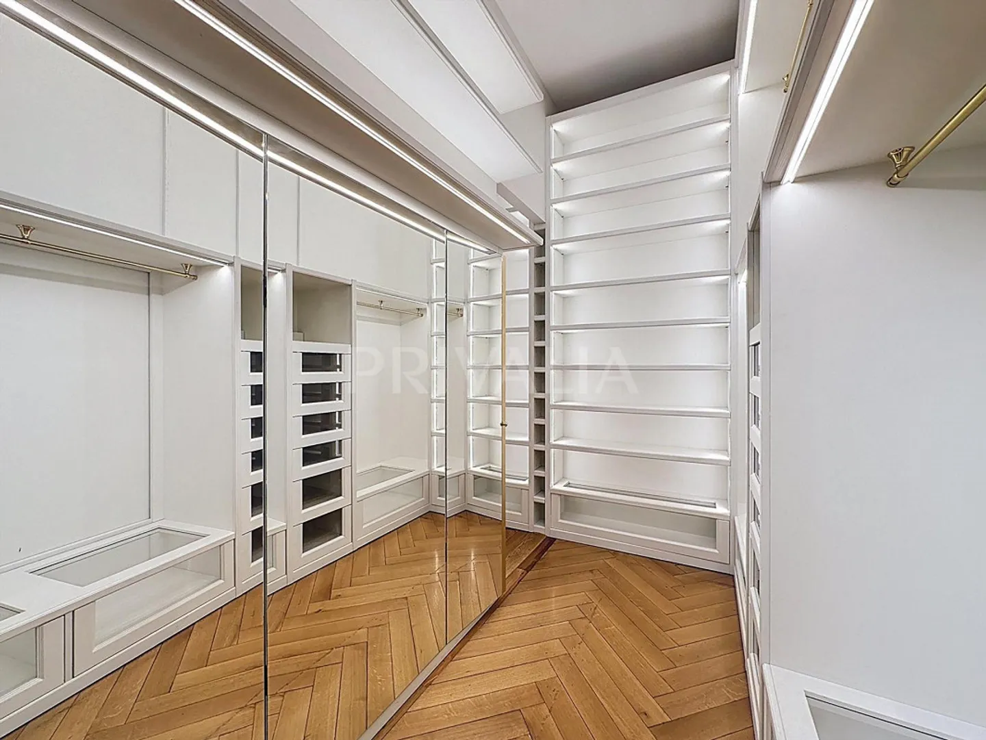 Unique : Appartement de prestige avec jardin privatif et appartemen... - Photo 7 sur 11