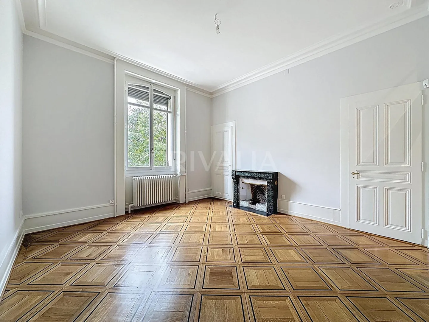 Unique : Appartement de prestige avec jardin privatif et appartemen... - Photo 8 sur 11