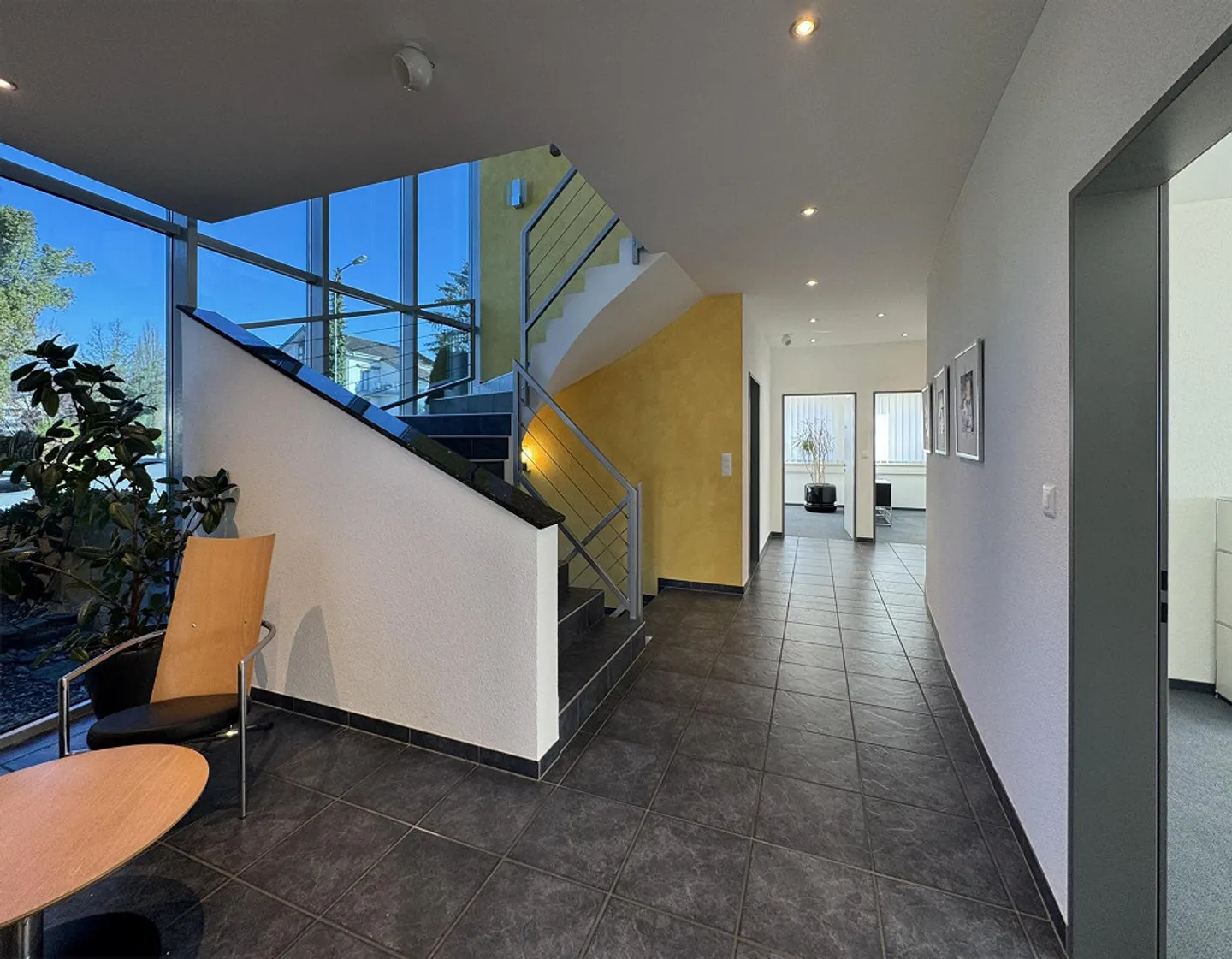 «Plug & Play»-Bürogebäude mit Stil und Präsenz - Foto 5 von 10