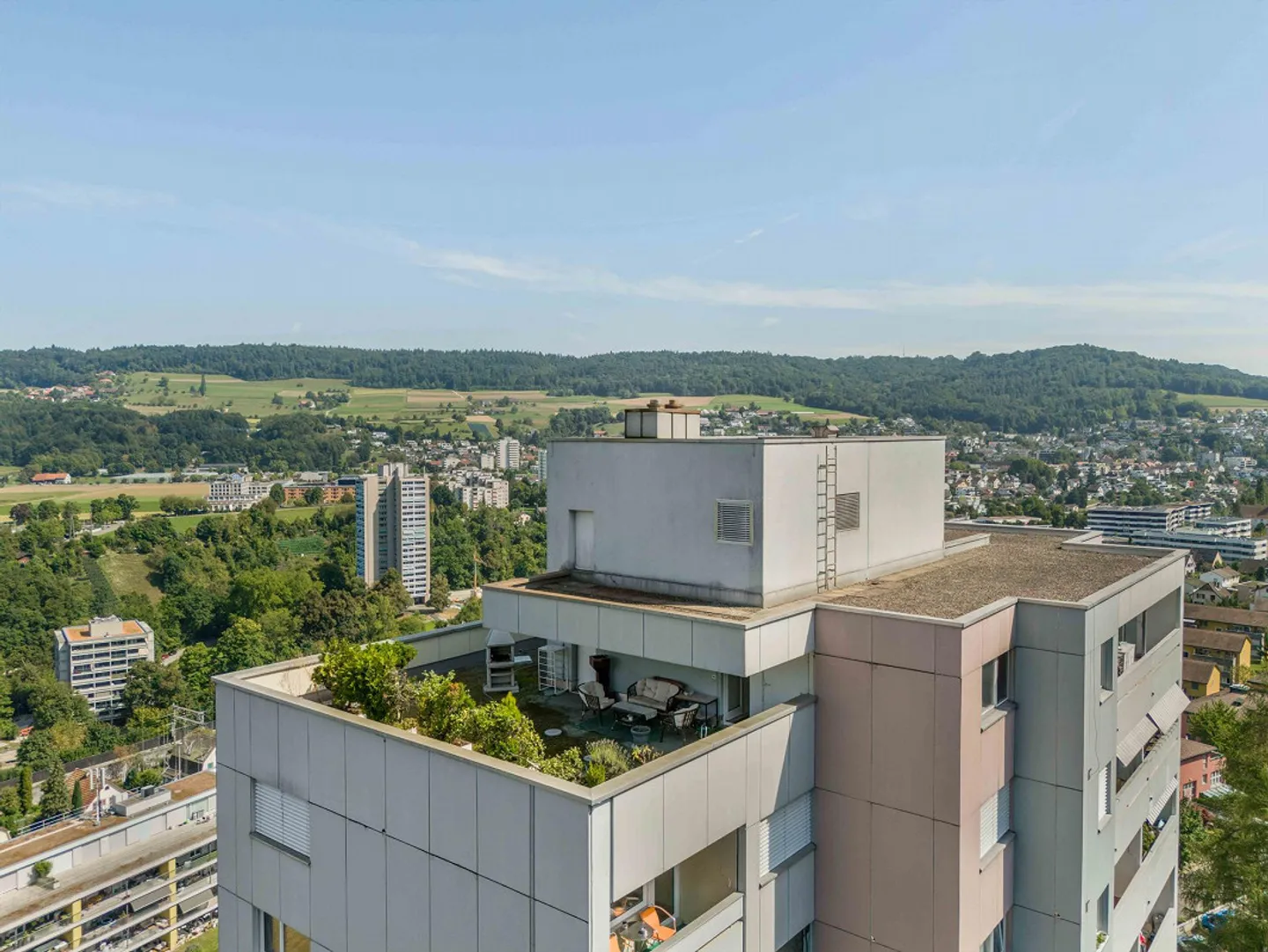 Freie Besichtigung vor Ort: 22. Oktober 2025, 16.00 - 17.30 Uhr - Foto 2 von 12