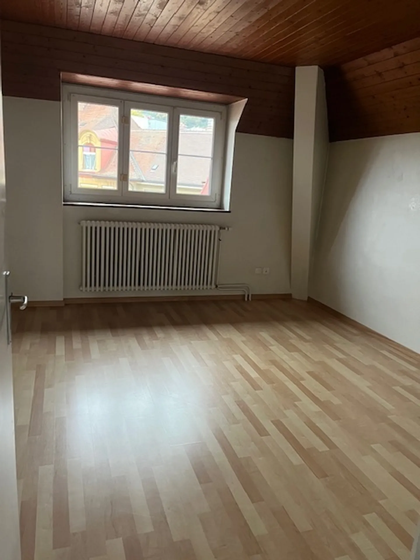 Appartement de 2 pièces au 4ème étage - Photo 3 sur 5