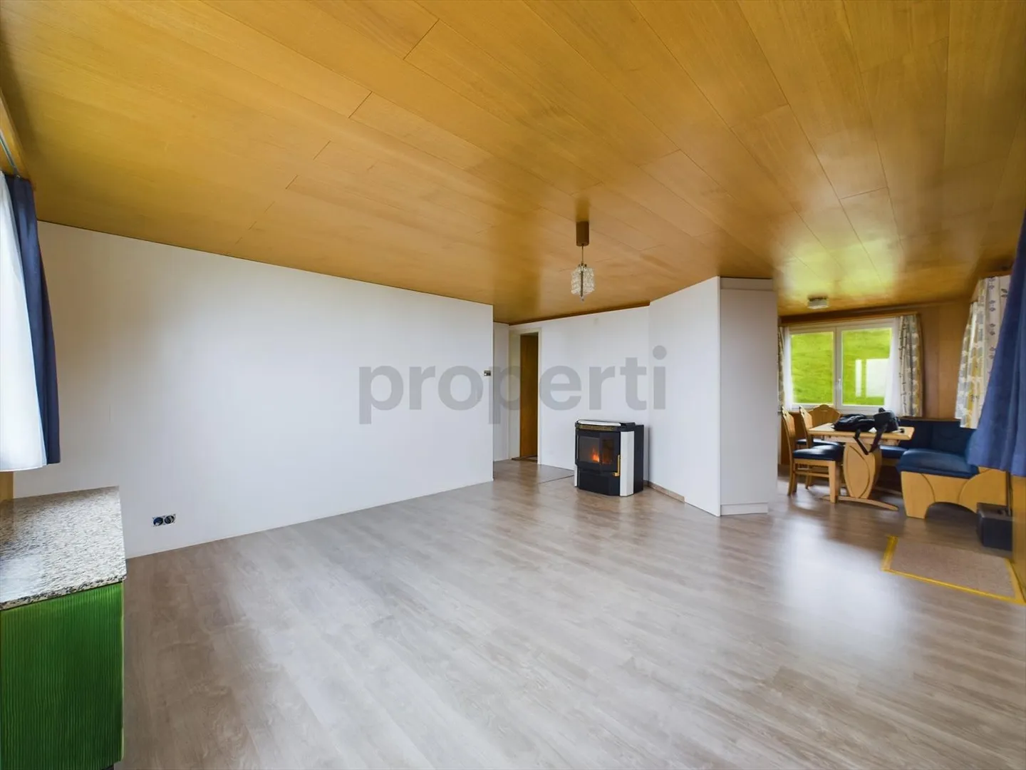 Apartment for rent - Photo 10 of 12