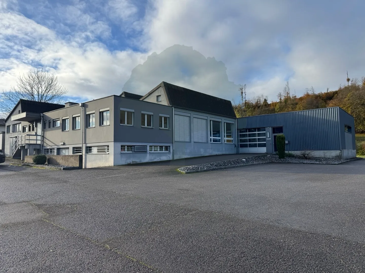 For sale - Industrial and commercial building in Courtemaîche - Photo 3 of 31