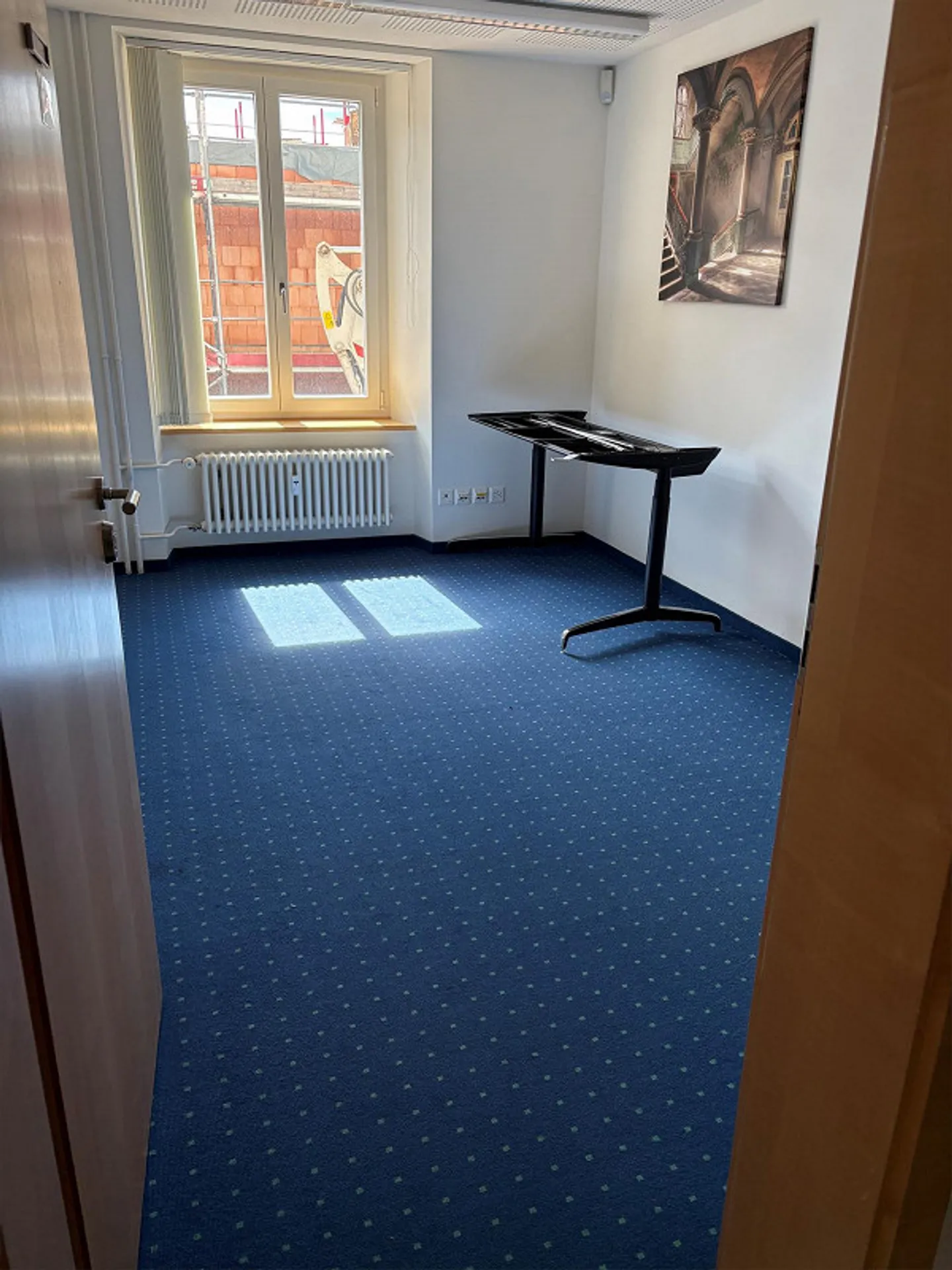 80 m² Spazio Ufficio - Posizione Centrale, Disponibile Immediatamente - Foto 10 di 11