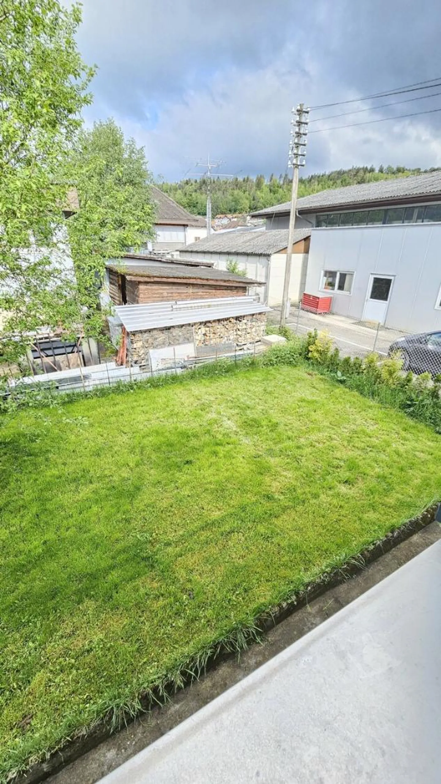 Large 2.5 rooms with garage, private laundry and garden! - Photo 10 of 13