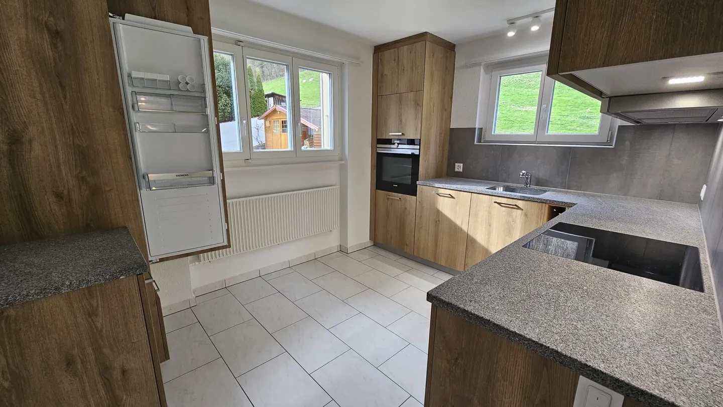 Spacious Investment Apartments - Photo 6 of 13