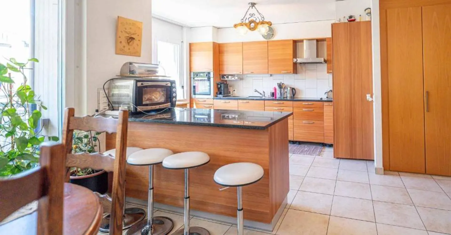 Sion-Champsec - 5.5-room apartment in a sought-after neighborhood - Photo 1 of 12