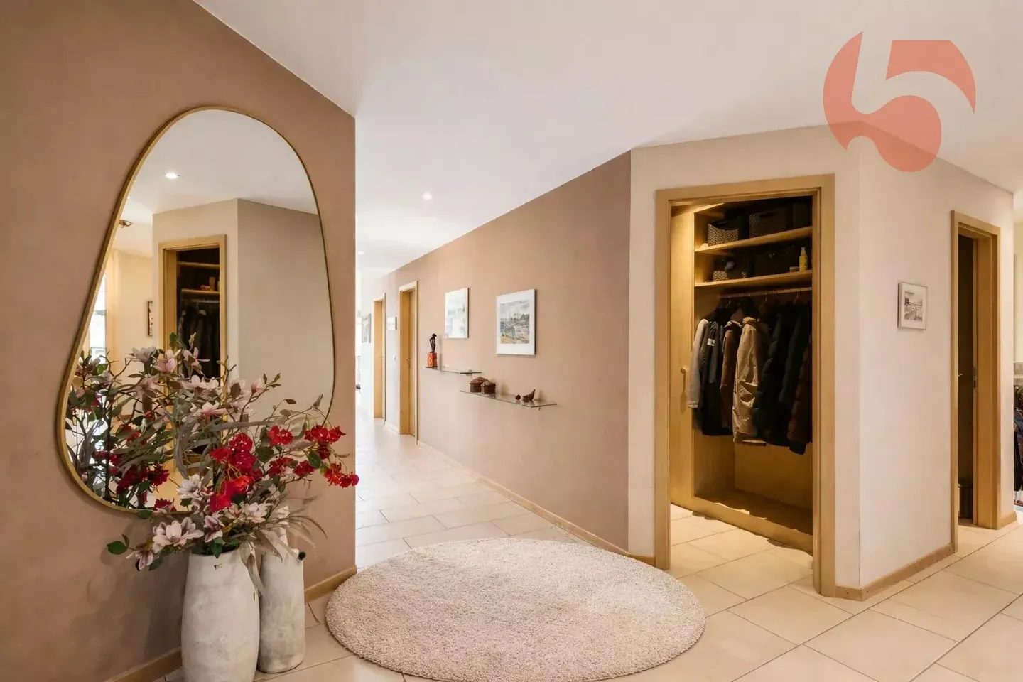 Attique d'exception avec terrasses - Photo 4 sur 11