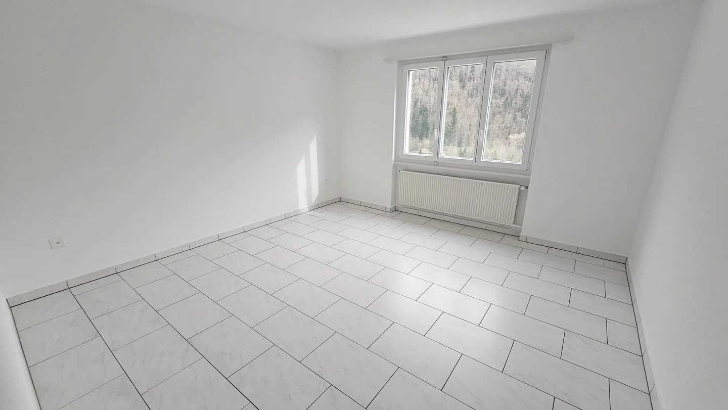 Spacious Investment Apartments - Photo 9 of 13