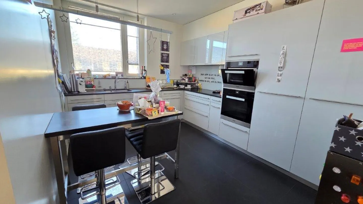 Comfort for the Whole Family - Photo 4 of 8