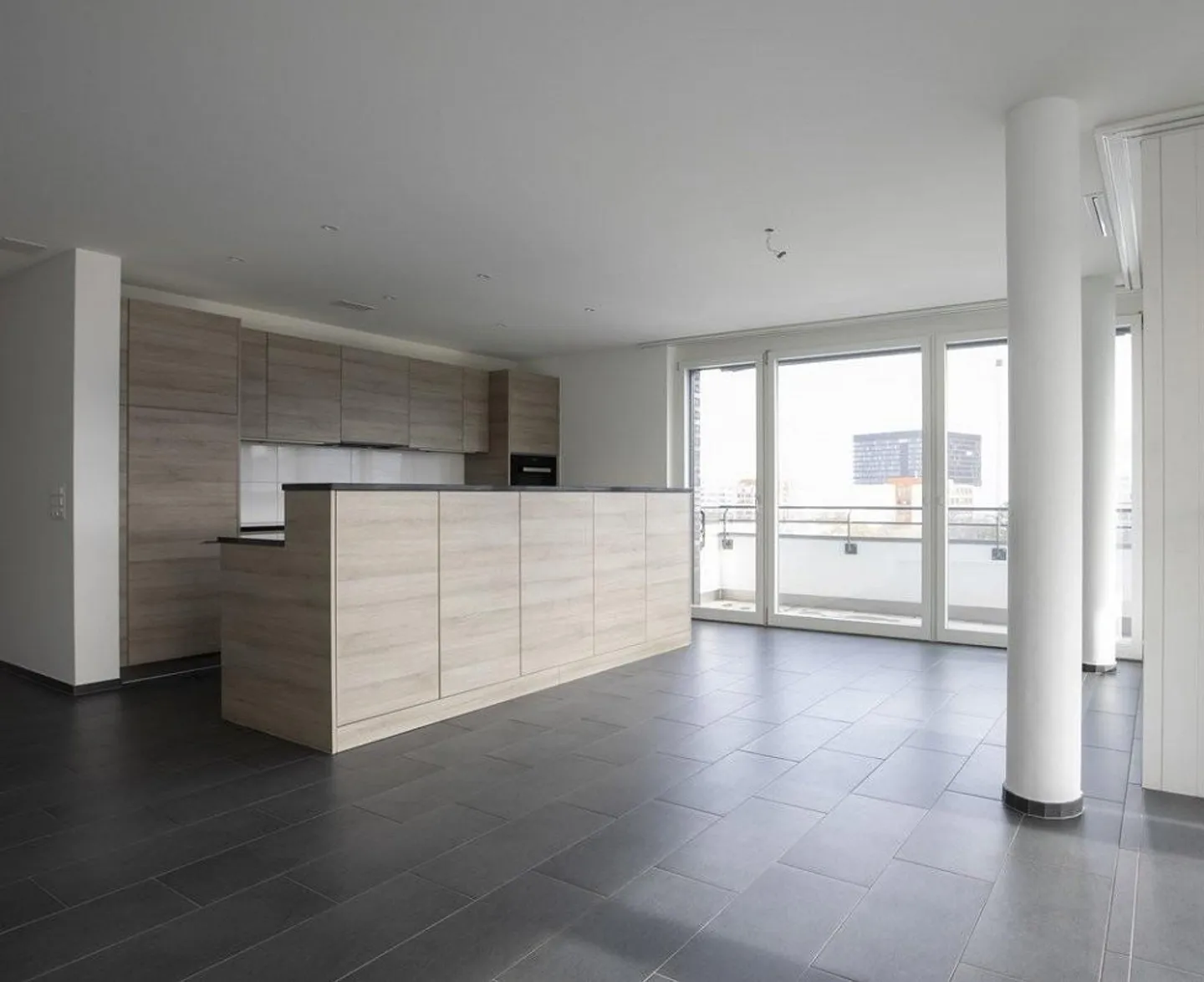 Appartement moderne au standard de propriété dans le quartier de Lutzert à Muttenz - Photo 3 sur 12