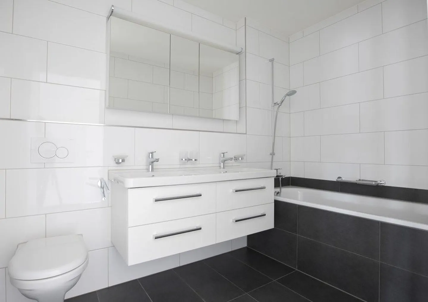 Appartement moderne au standard de propriété dans le quartier de Lutzert à Muttenz - Photo 5 sur 12