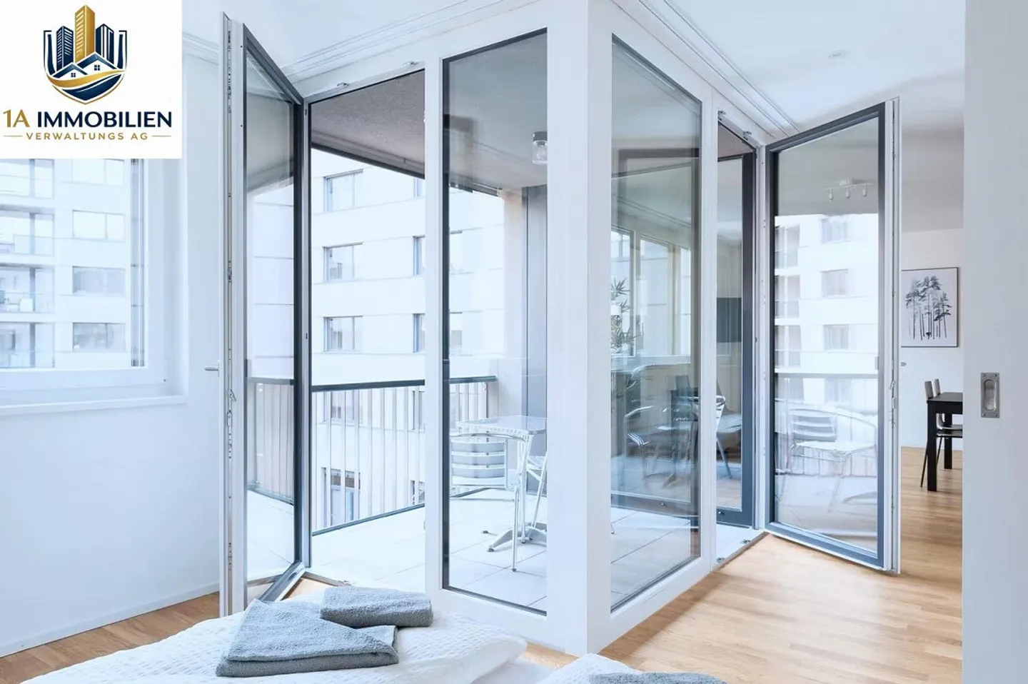 Moderno appartamento di 2,5 stanze con balcone a Basilea - Foto 8 di 8