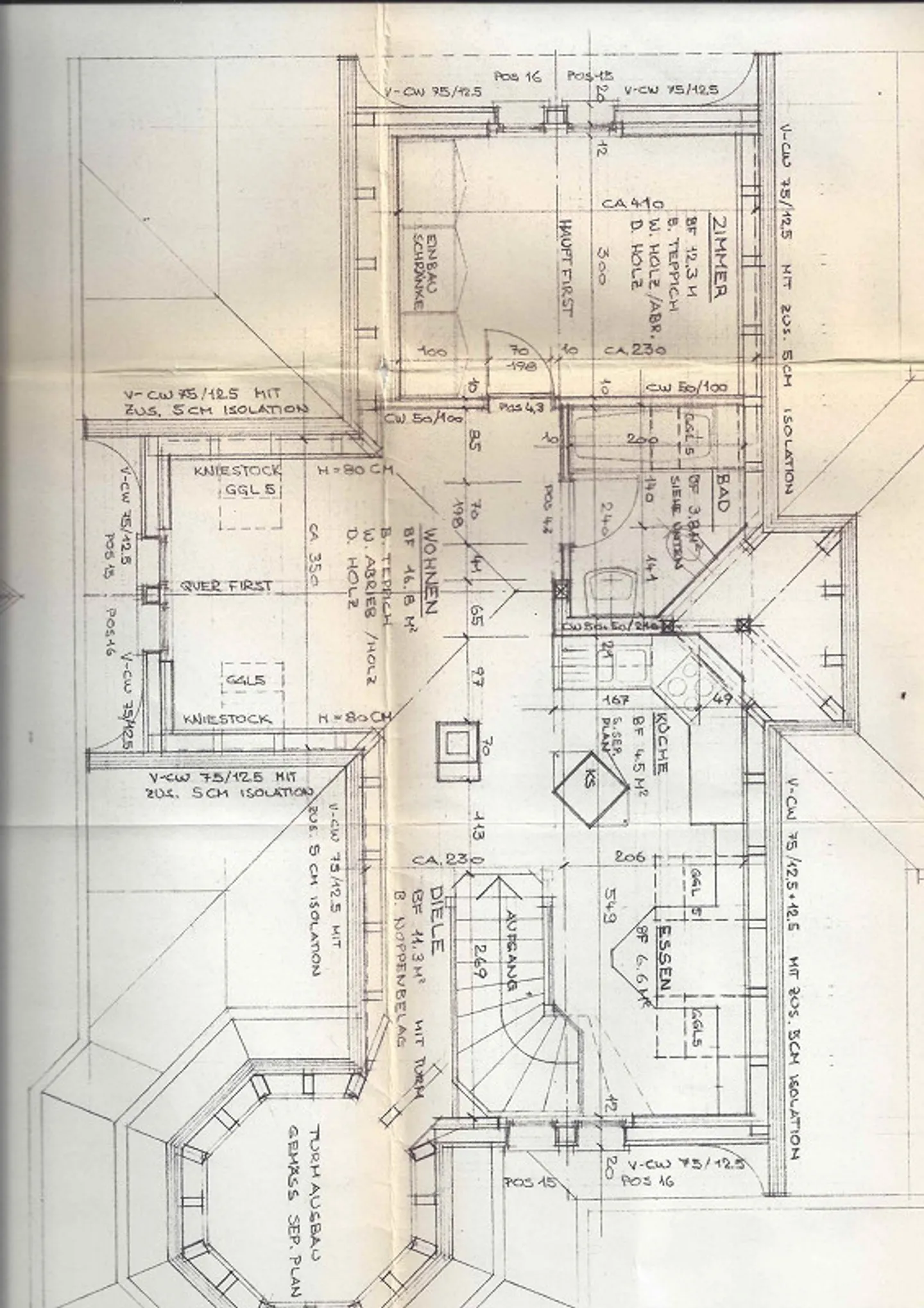 Charming attic apartment with visible wooden beams for rent (2.5 rooms) - Photo 12 of 12