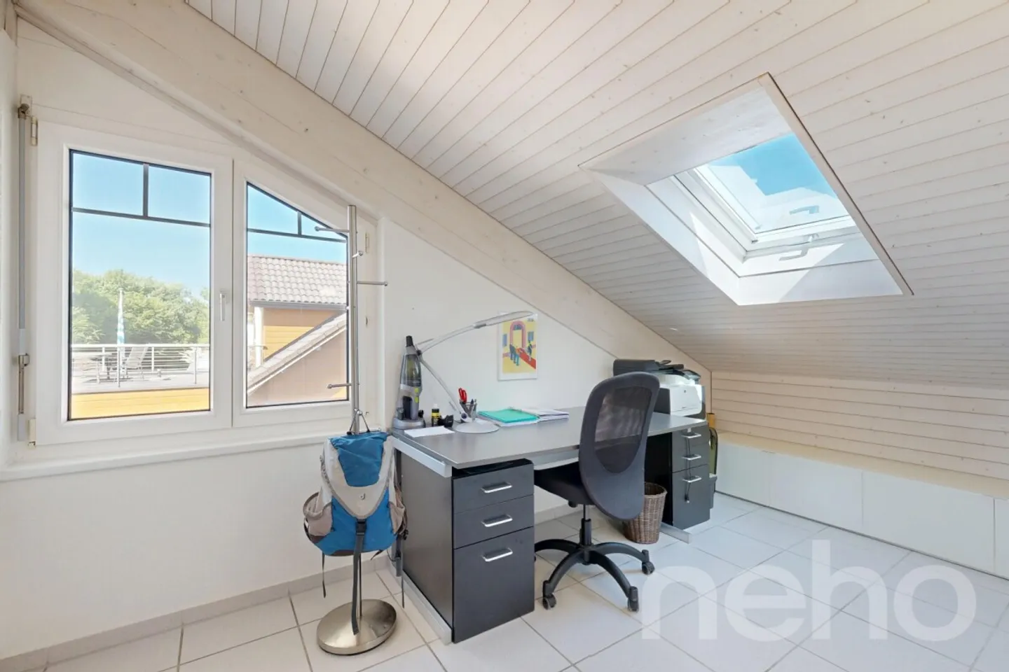 Geräumige Dachwohnung mit Balkon - Foto 9 von 12