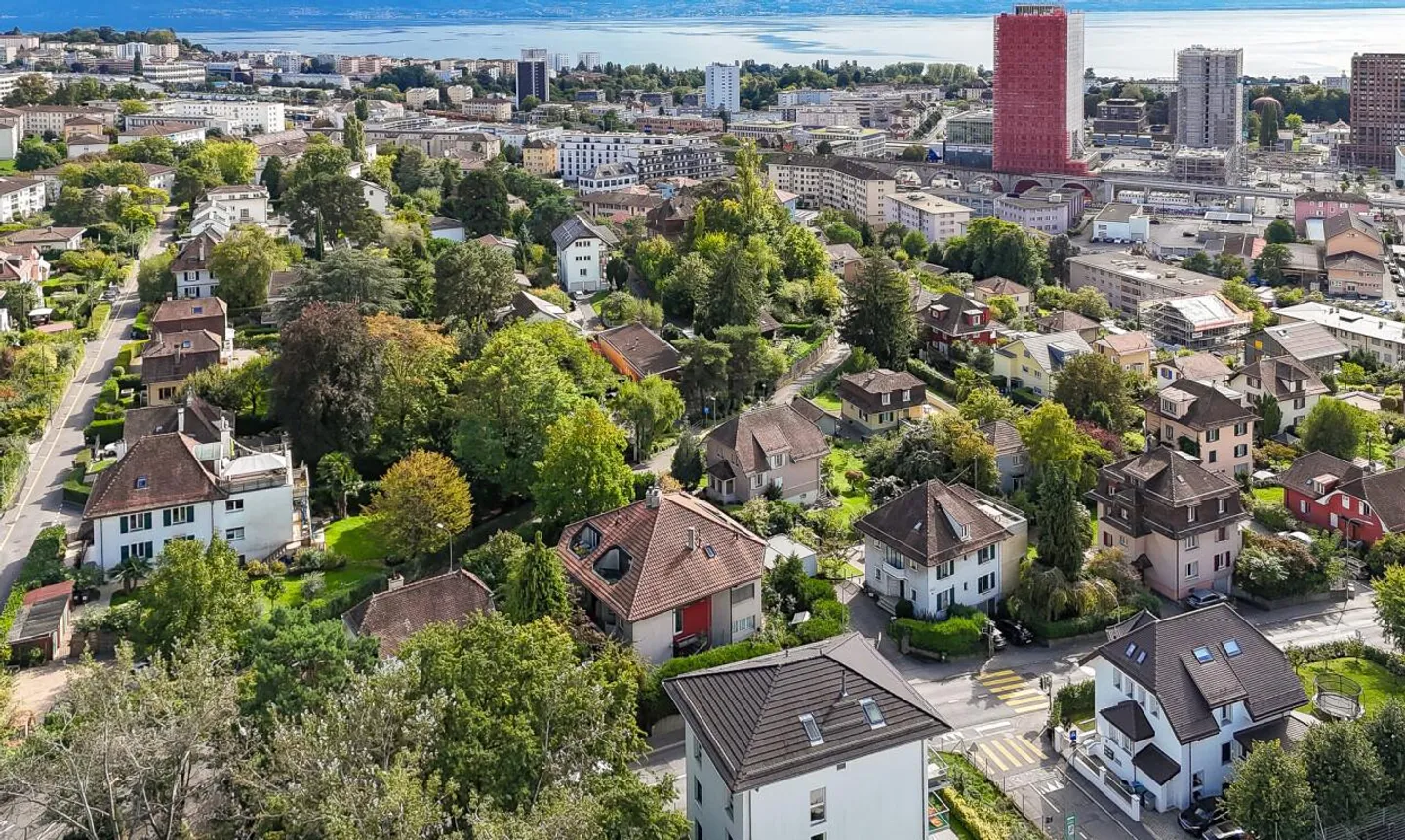 5,5 pièces et un studio séparé – Opportunité d’investissement - Photo 4 sur 11