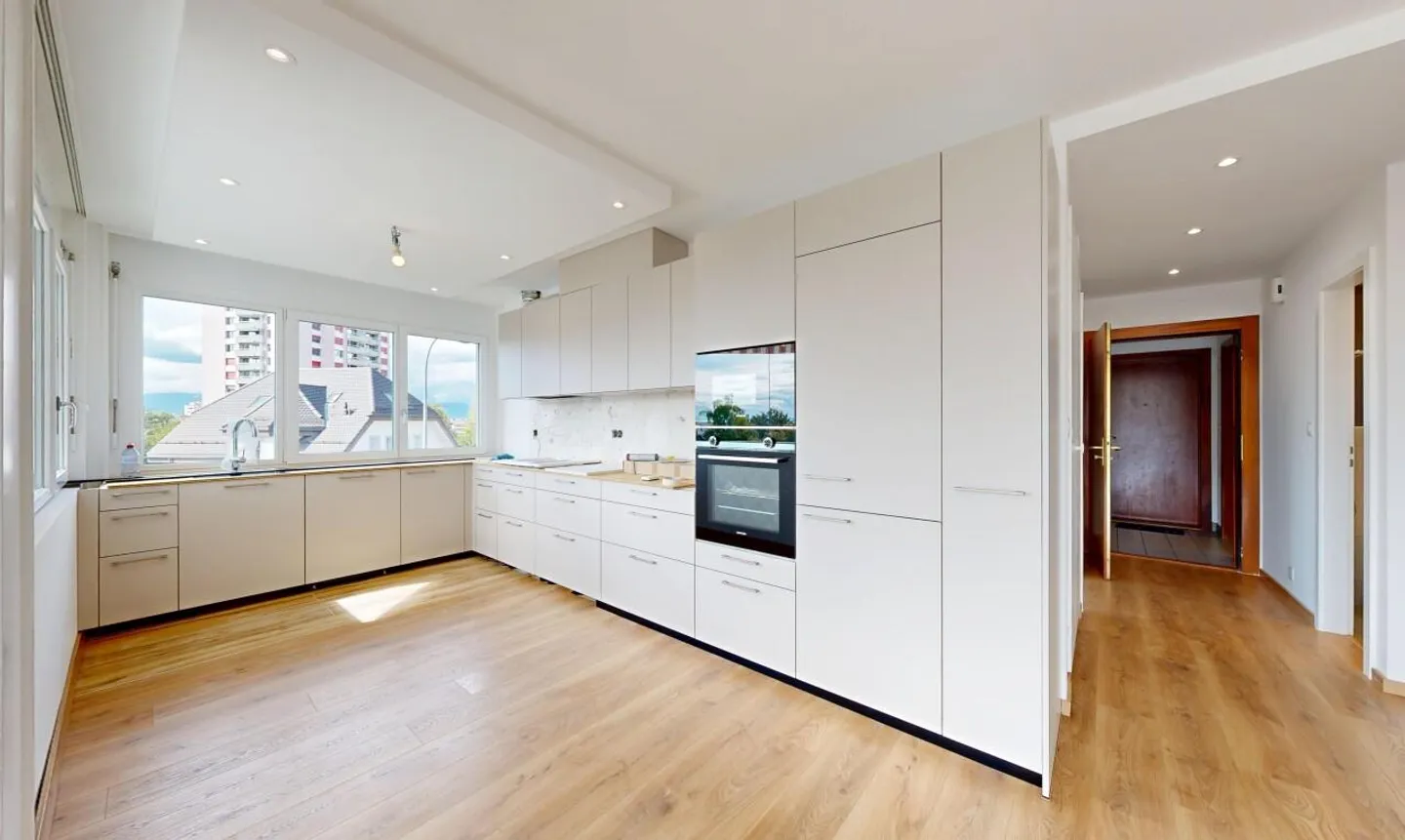 5,5 pièces et un studio séparé – Opportunité d’investissement - Photo 7 sur 11