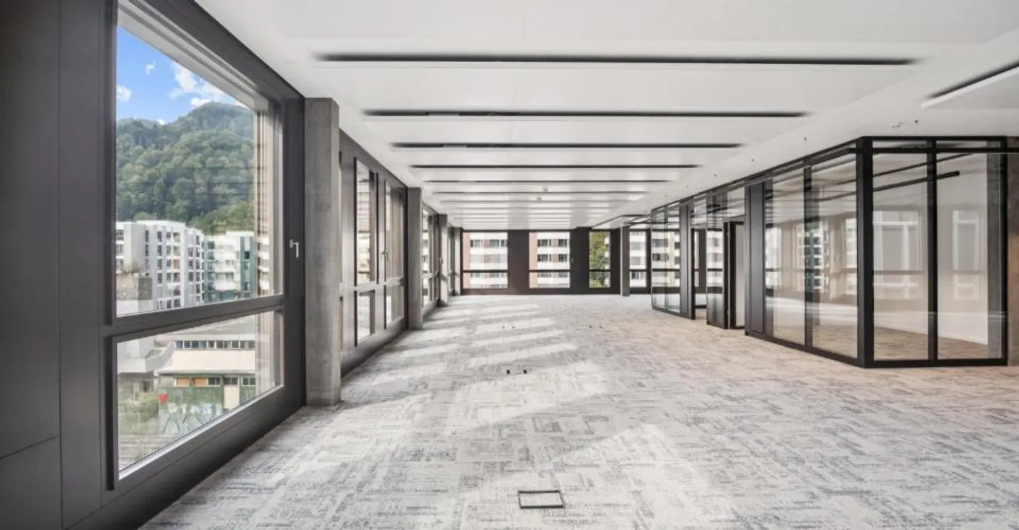 Work where Zurich meets nature - Developed office spaces in Zü... - Photo 2 of 5