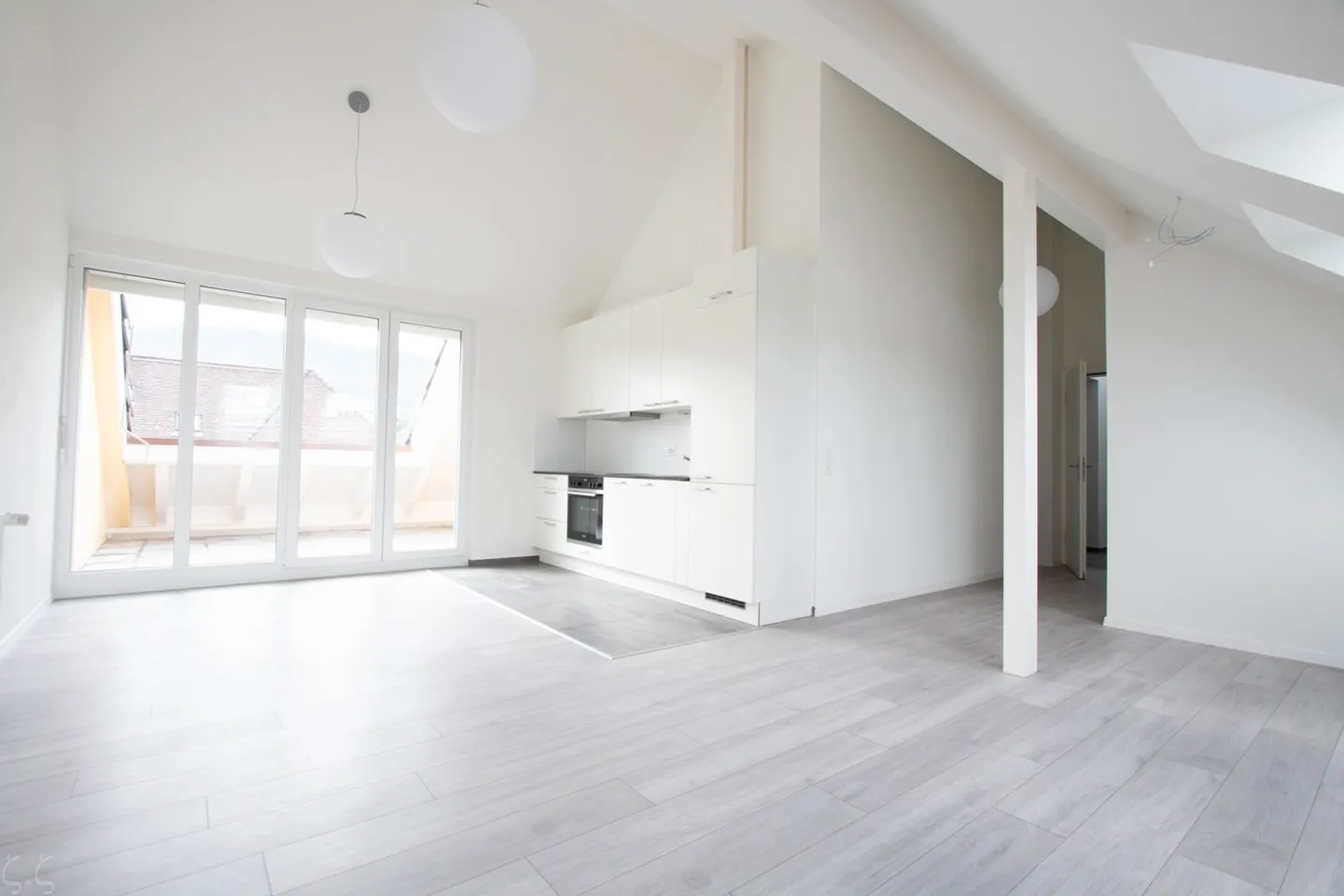 Apartment for rent - Photo 1 of 4